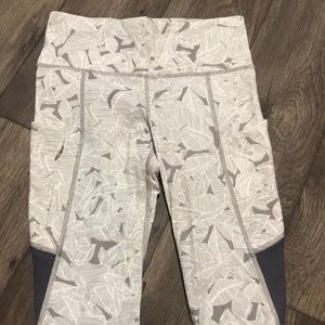 White/grey Athleta leggings
